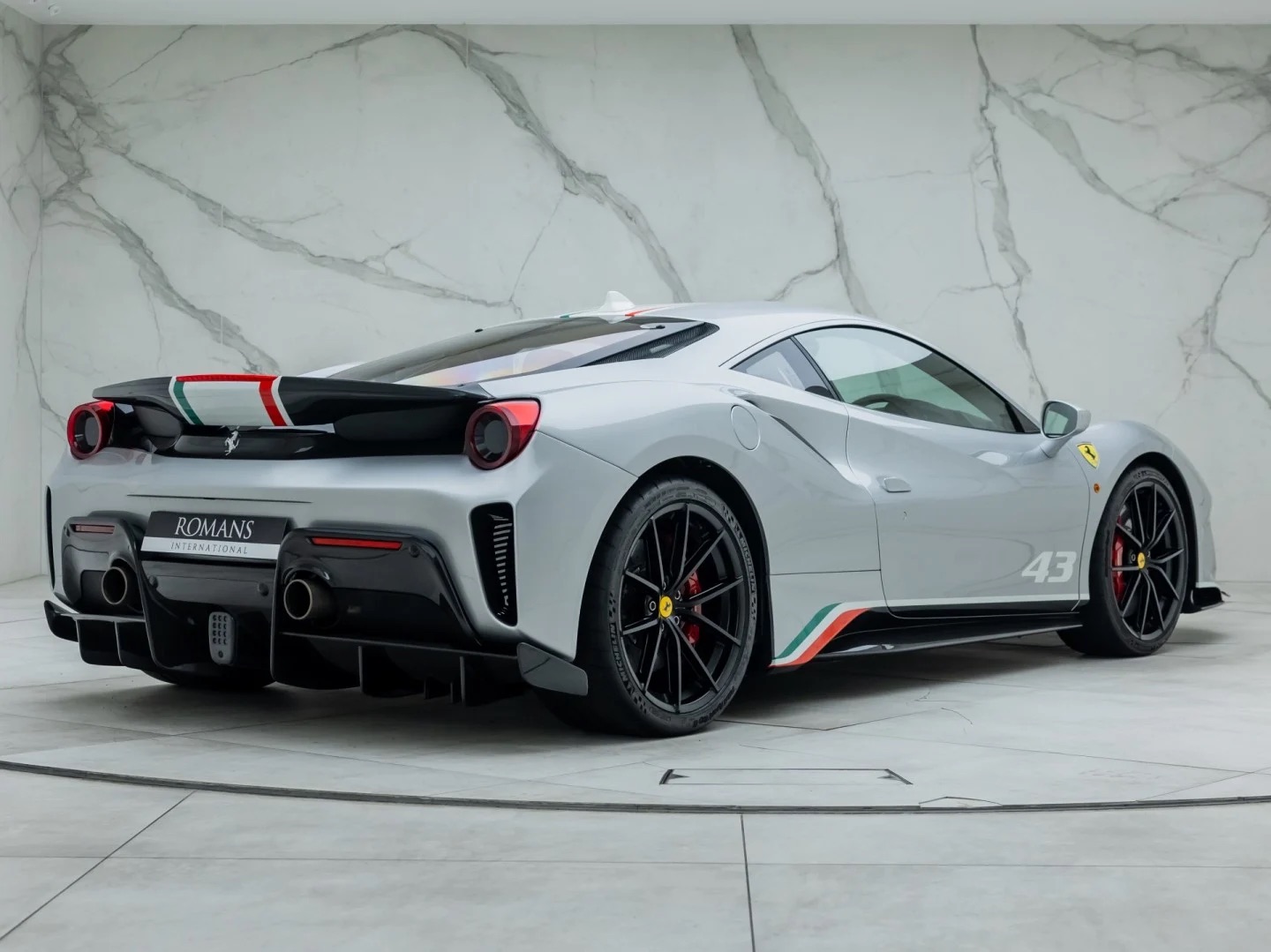 2019 Ferrari 488 Pista Piloti, 19/20