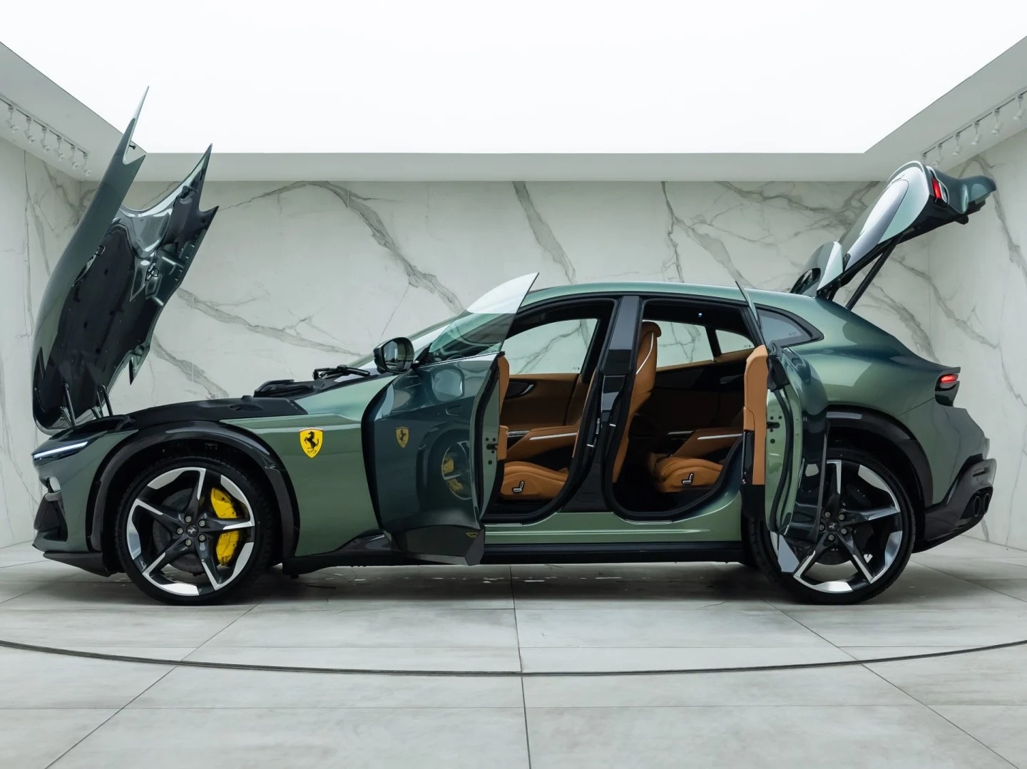 2024 Ferrari Purosangue, 10/20