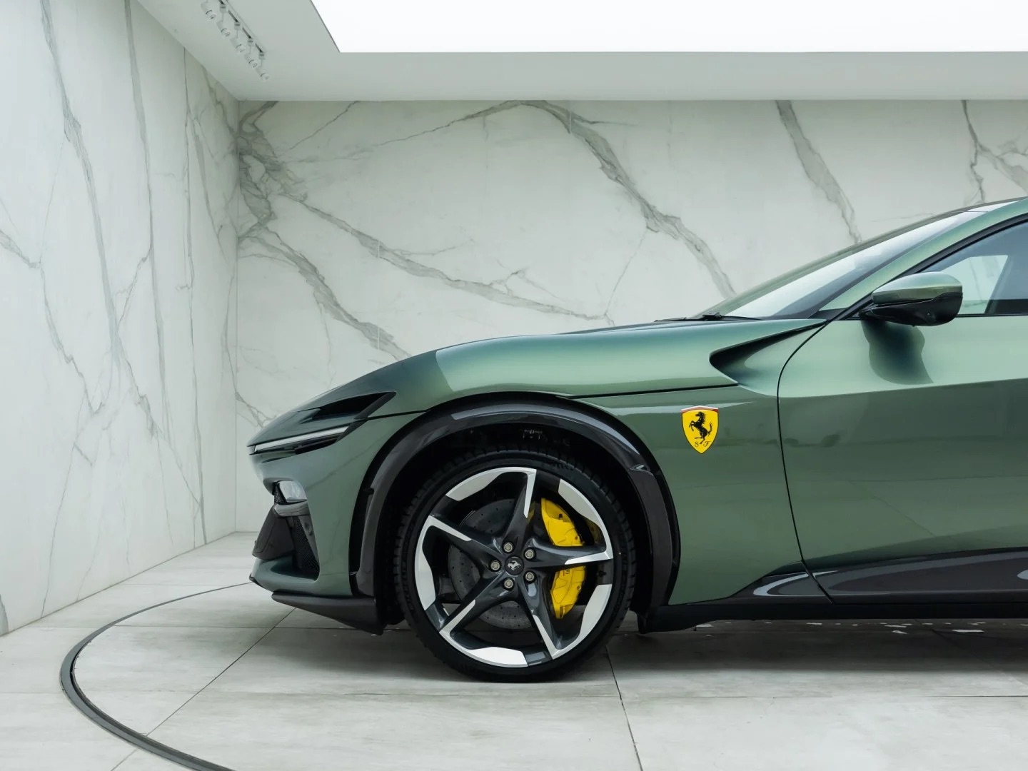 2024 Ferrari Purosangue, 11/20
