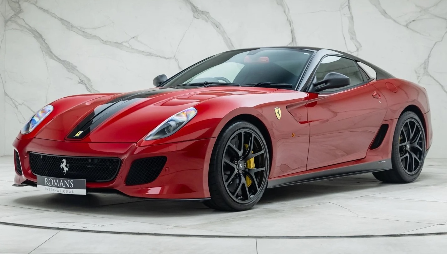 2011 Ferrari 599 GTO, 2/20