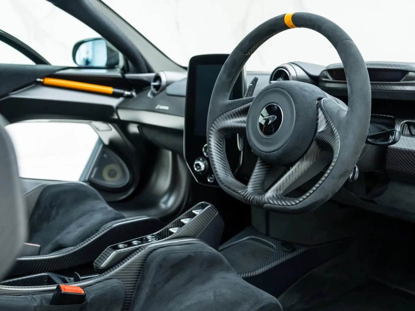 2019 McLaren Senna interior, Black