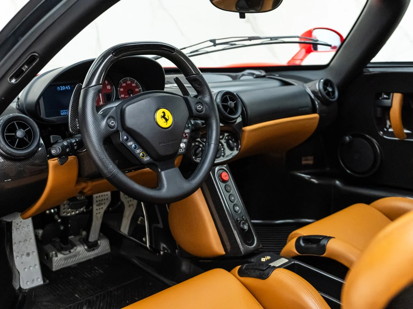 2004 Ferrari Enzo, 7/26