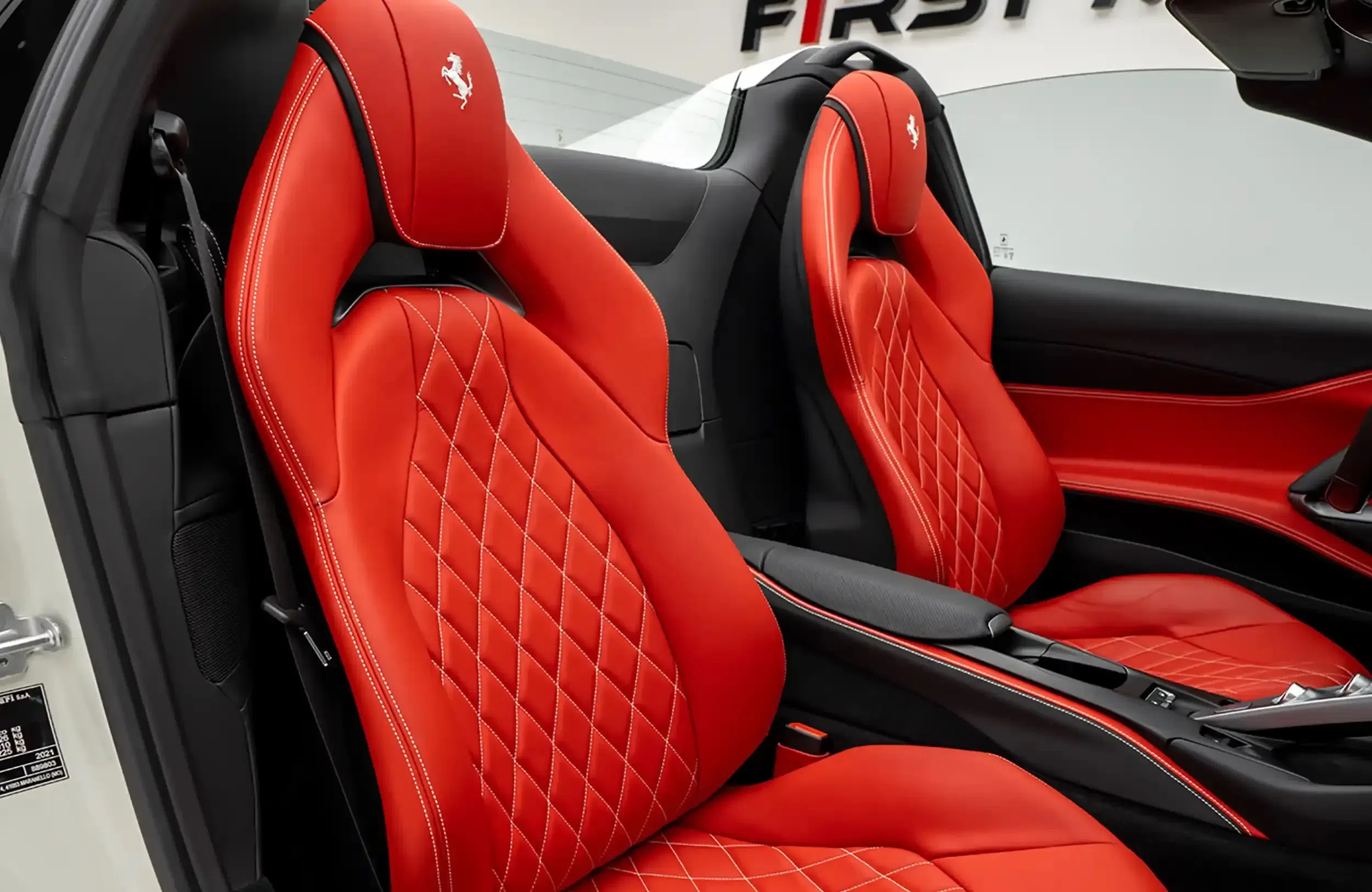 2021 Ferrari 812 GTS interior, seats