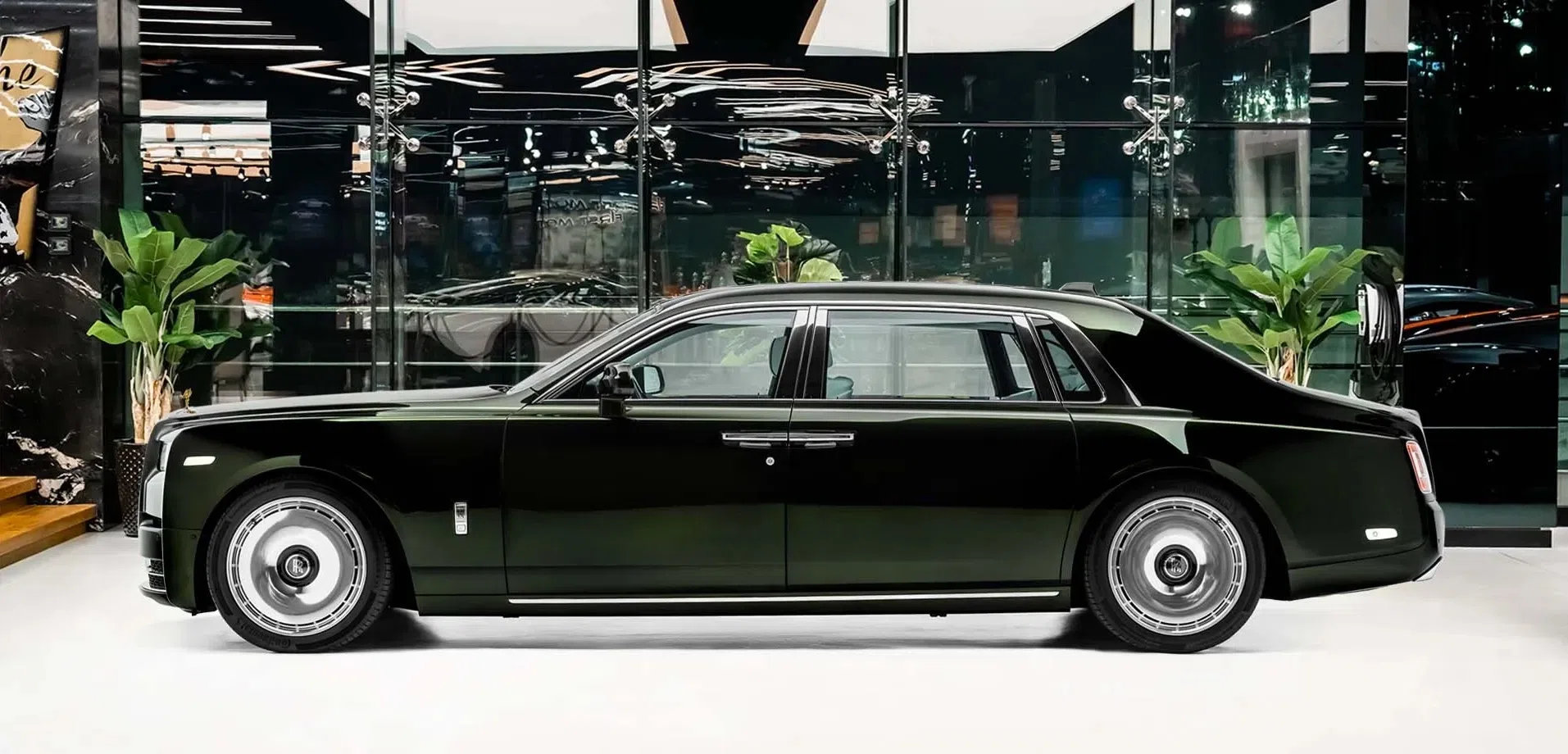 2024 Rolls-Royce Phantom Series II for sale, exterior