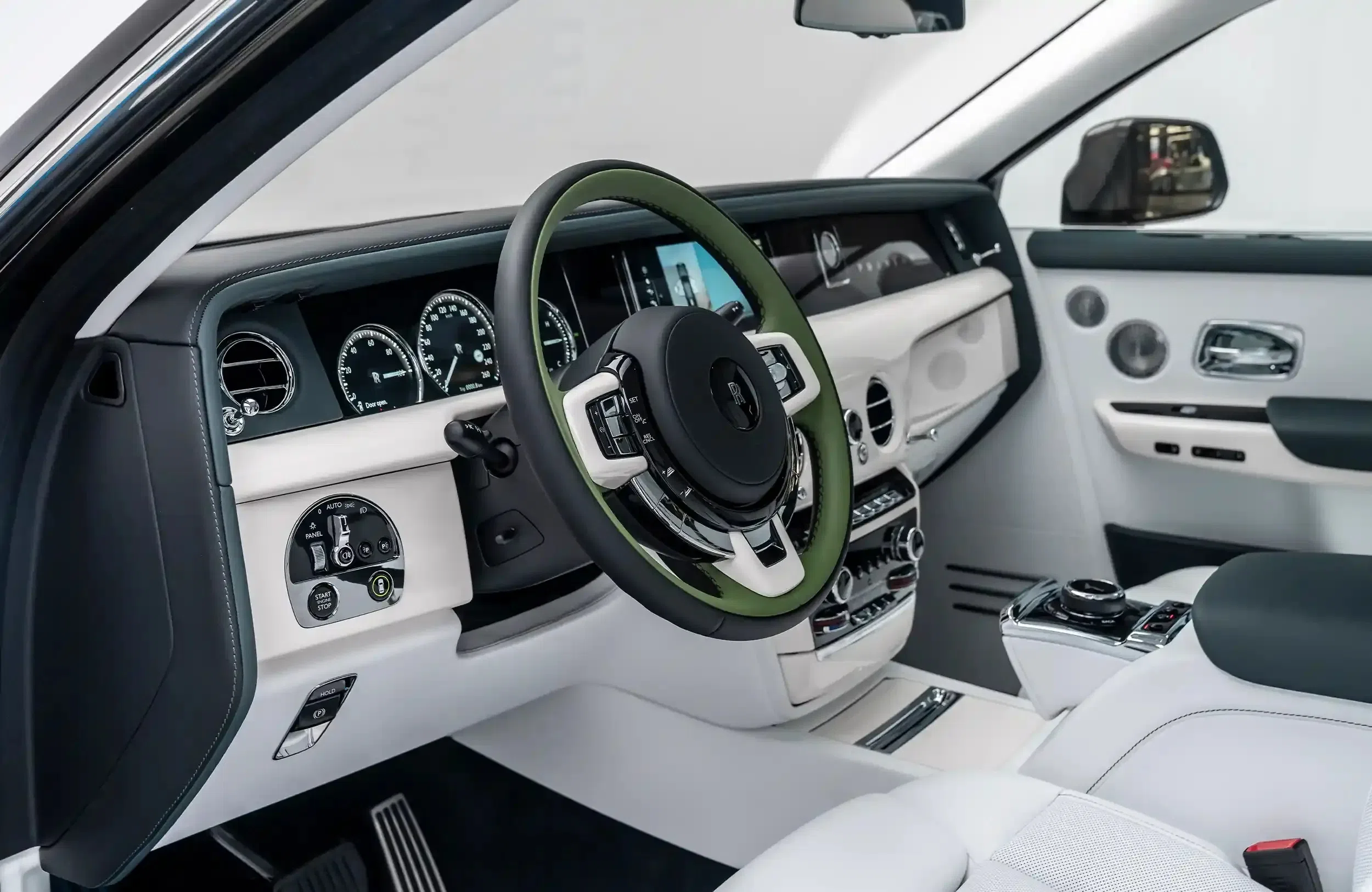 2024 Rolls-Royce Phantom Series II interior, dashboard