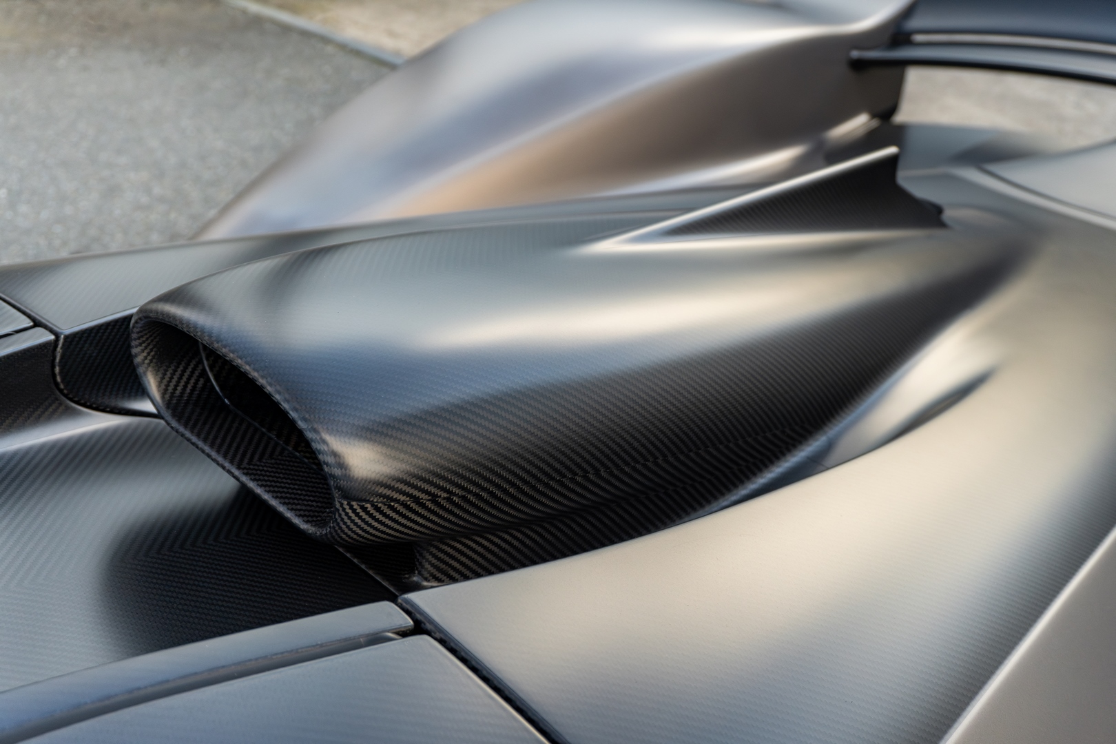 2022 Aston Martin Valkyrie, 10/18