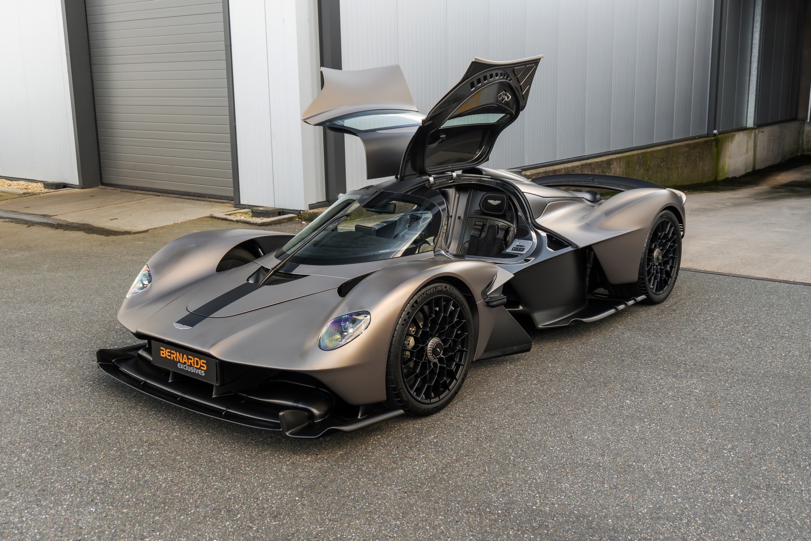 2022 Aston Martin Valkyrie, 11/18