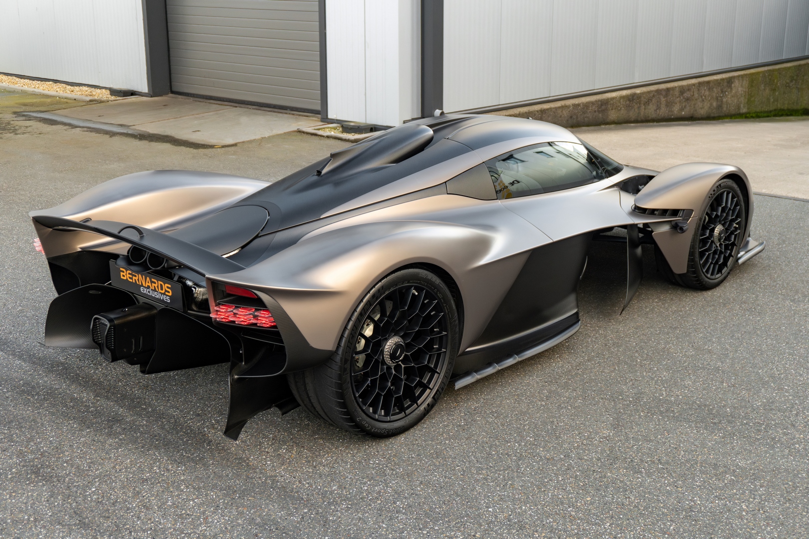 2022 Aston Martin Valkyrie, 15/18
