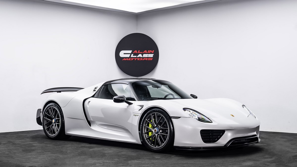 2015 Porsche 918 Spyder Weissach Package