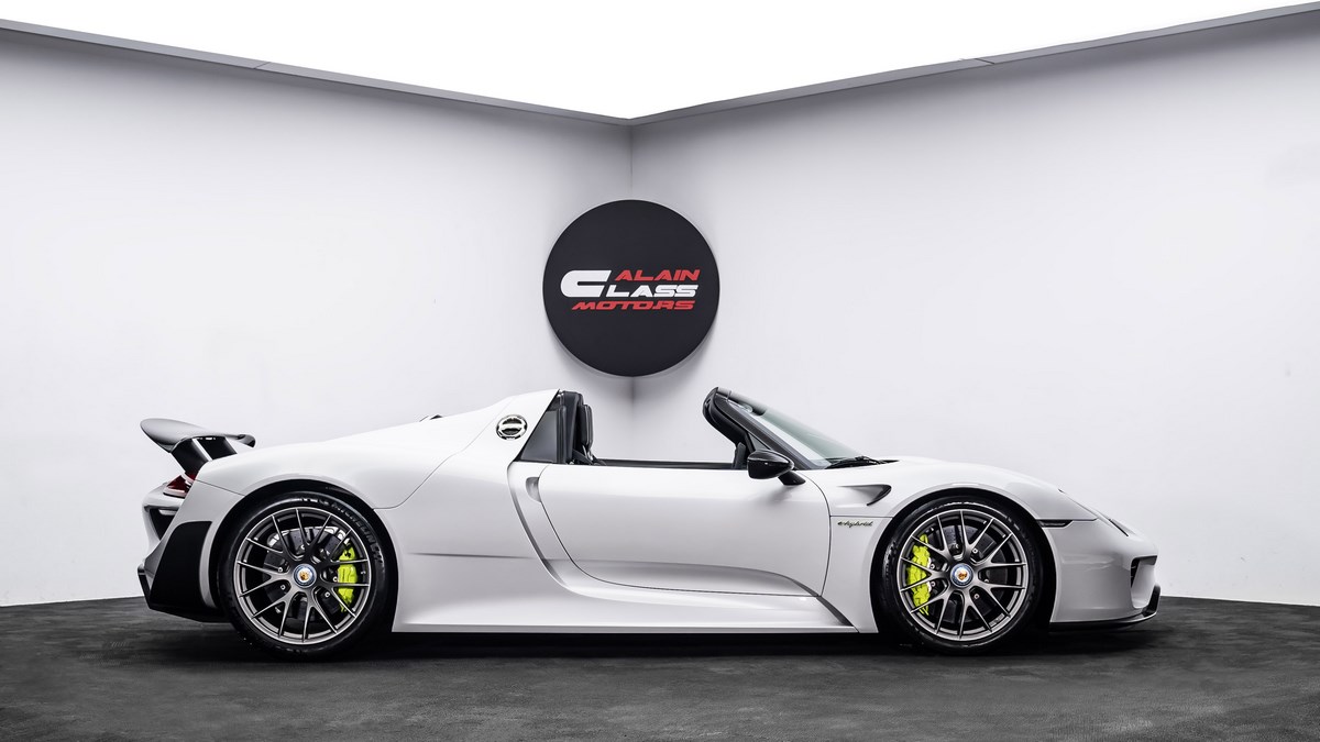 2015 Porsche 918 Spyder Weissach Package, 7/20