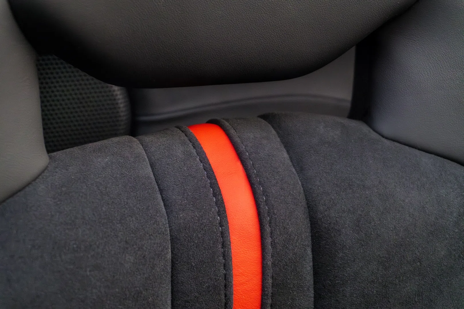 2011 Ferrari SA Aperta interior, seats