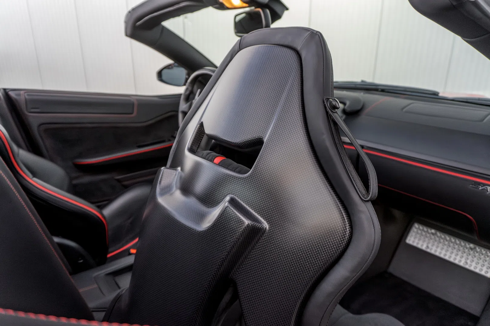 2011 Ferrari SA Aperta interior, seats