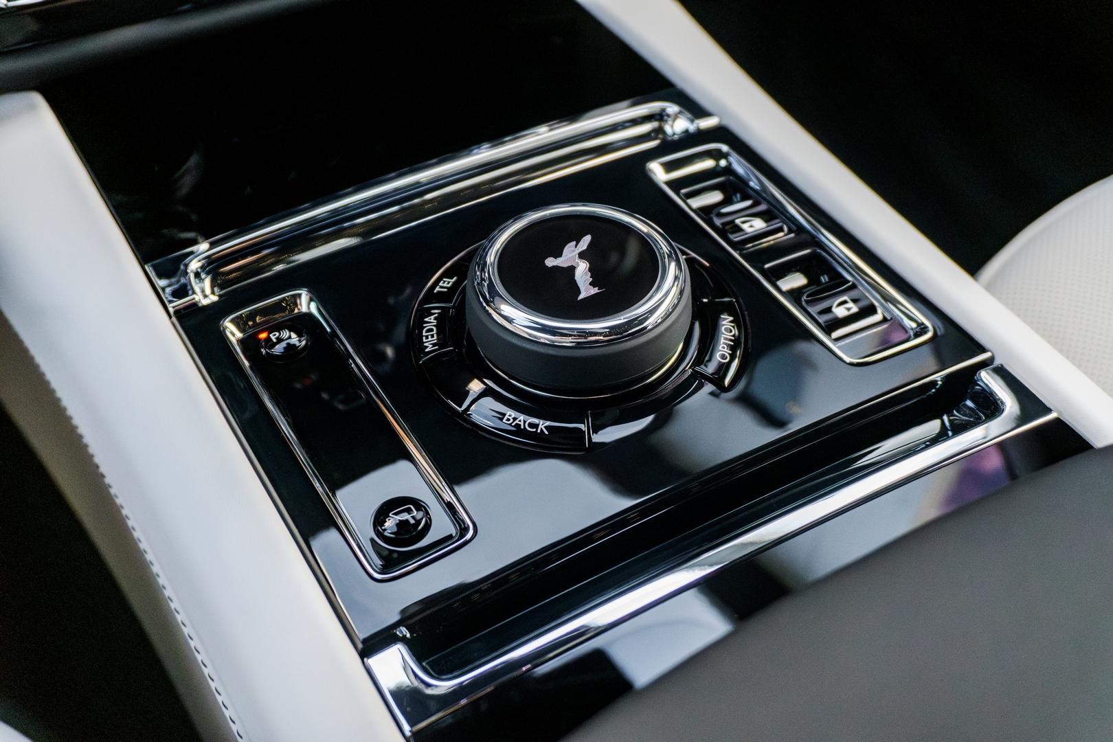 2024 Rolls-Royce Spectre, 8/20