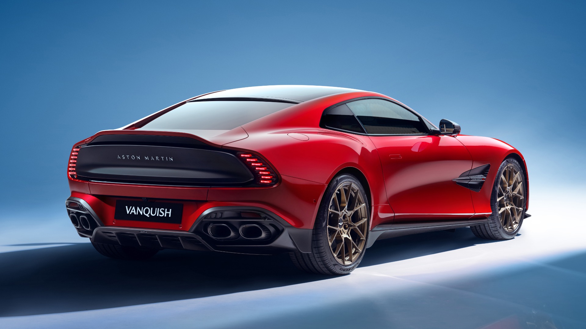 2025 Aston Martin Vanquish, 2/13