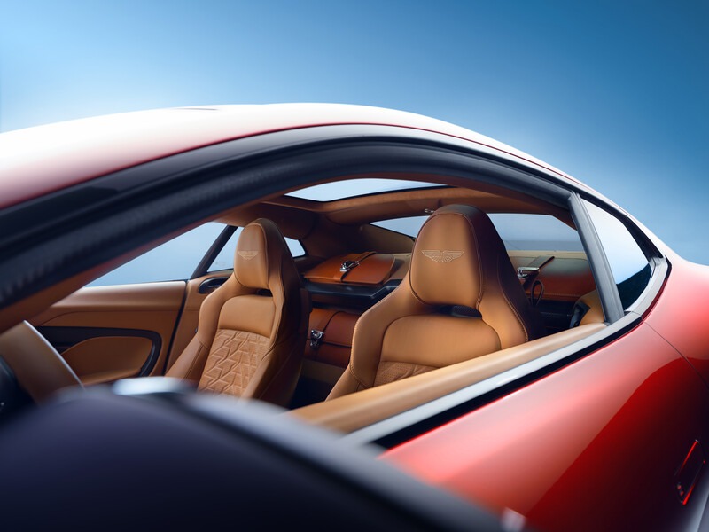 2025 Aston Martin Vanquish, 3/13