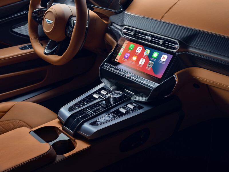 2025 Aston Martin Vanquish, 7/13