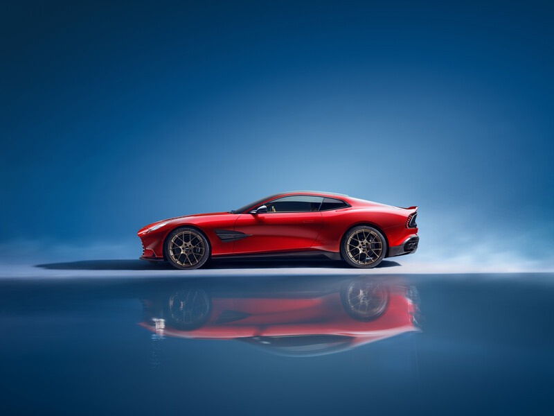 2025 Aston Martin Vanquish, 13/13