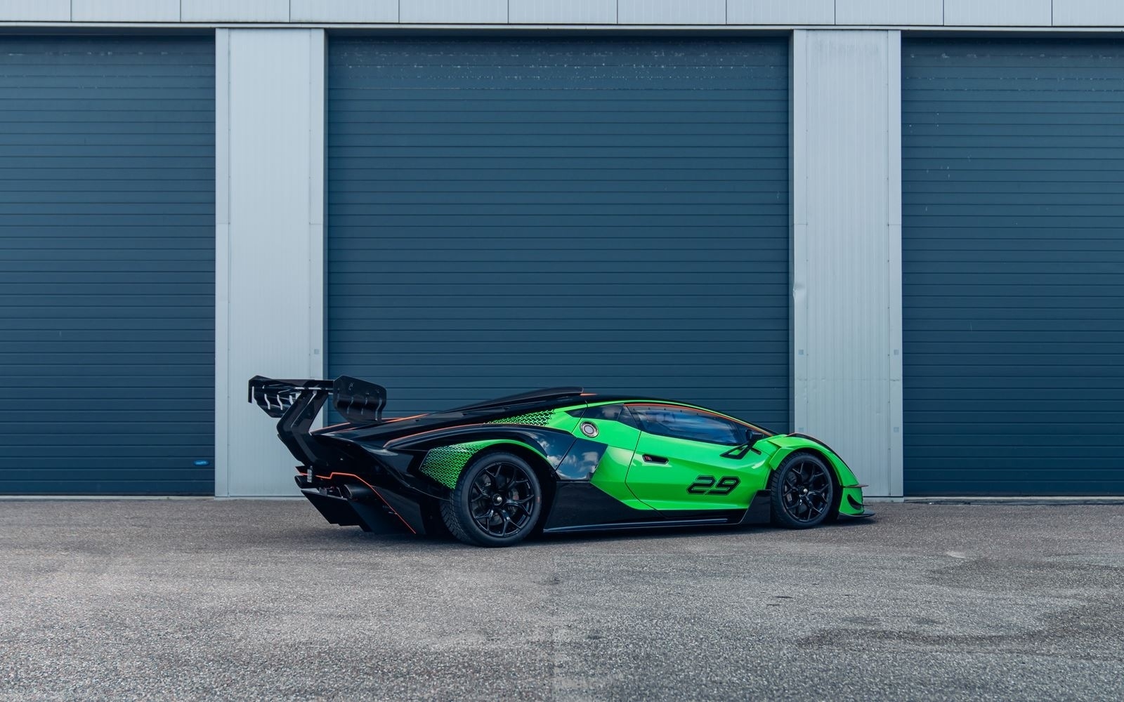 2022 Lamborghini Essenza SCV12, 4/14