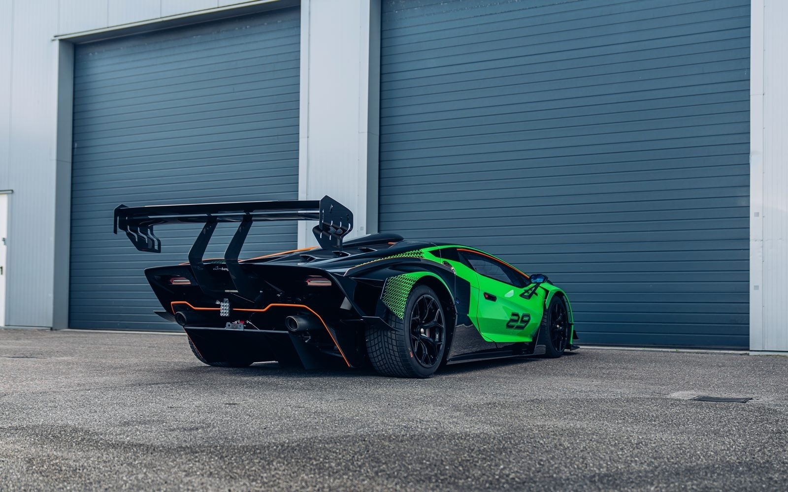 2022 Lamborghini Essenza SCV12, 8/14