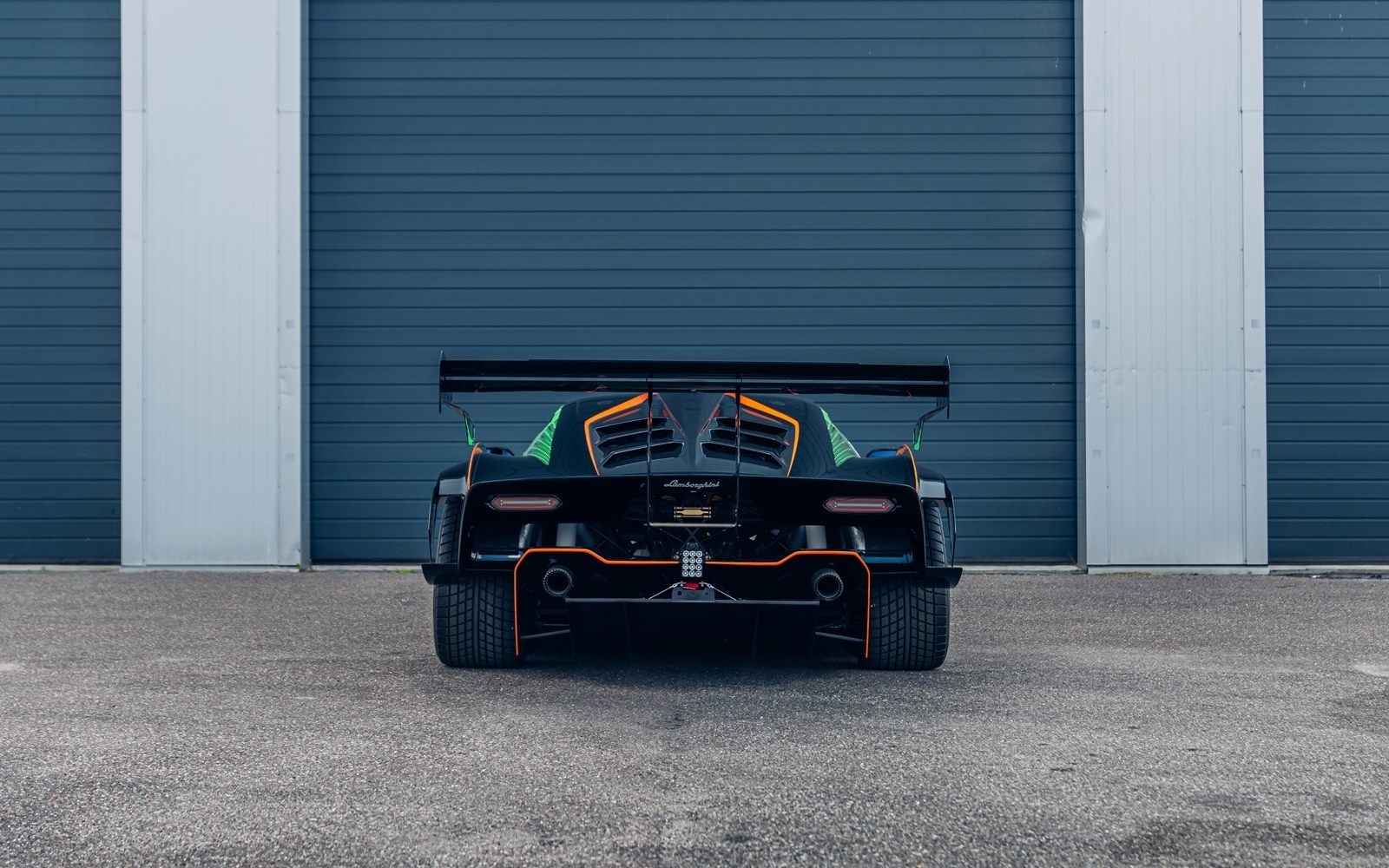 2022 Lamborghini Essenza SCV12, 9/14