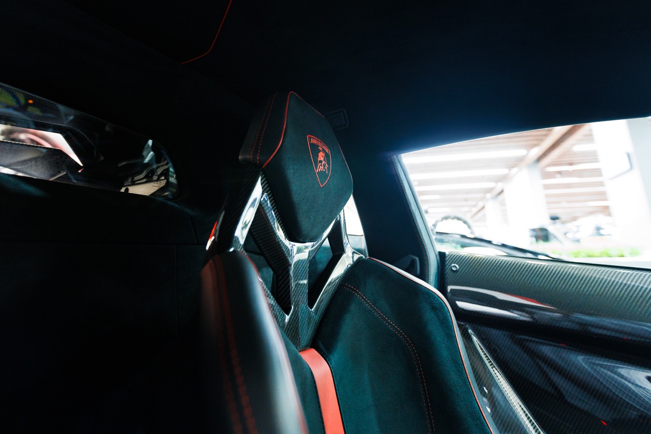 2016 Lamborghini Aventador SV, 7/15
