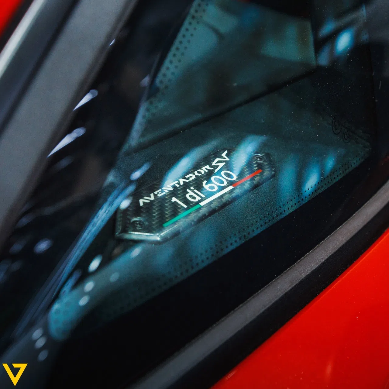 2016 Lamborghini Aventador SV for sale, photo 9 of 15