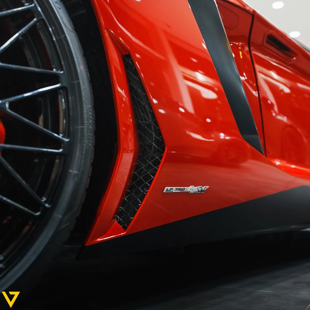 2016 Lamborghini Aventador SV for sale, exterior, Rosso Bia