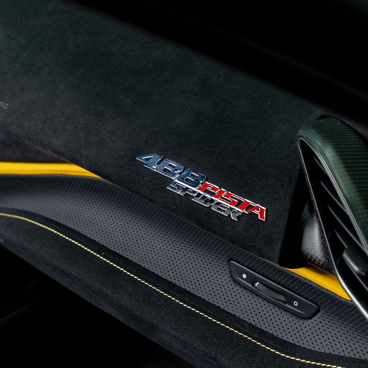 2021 Ferrari 488 Pista Spider, 7/8