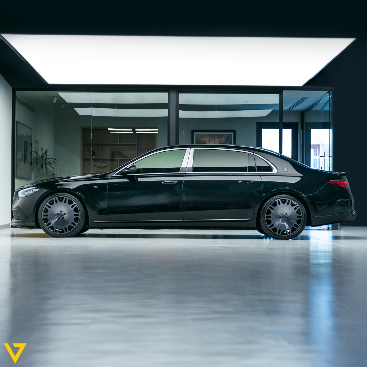 2022 BRABUS B 600, 17/19