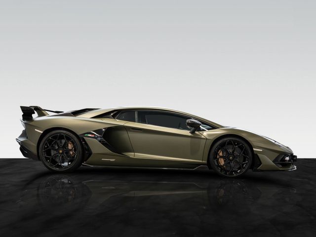 2019 Lamborghini Aventador SVJ Coupé, 4/6