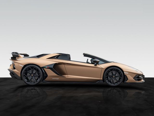 2020 Lamborghini Aventador SVJ Roadster, 4/6