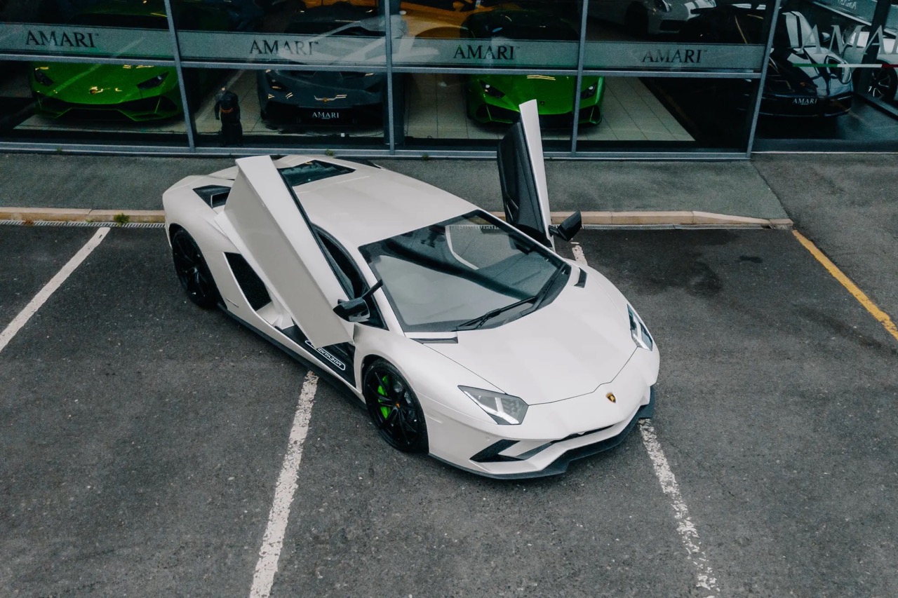 2017 Lamborghini Aventador S, 5/20
