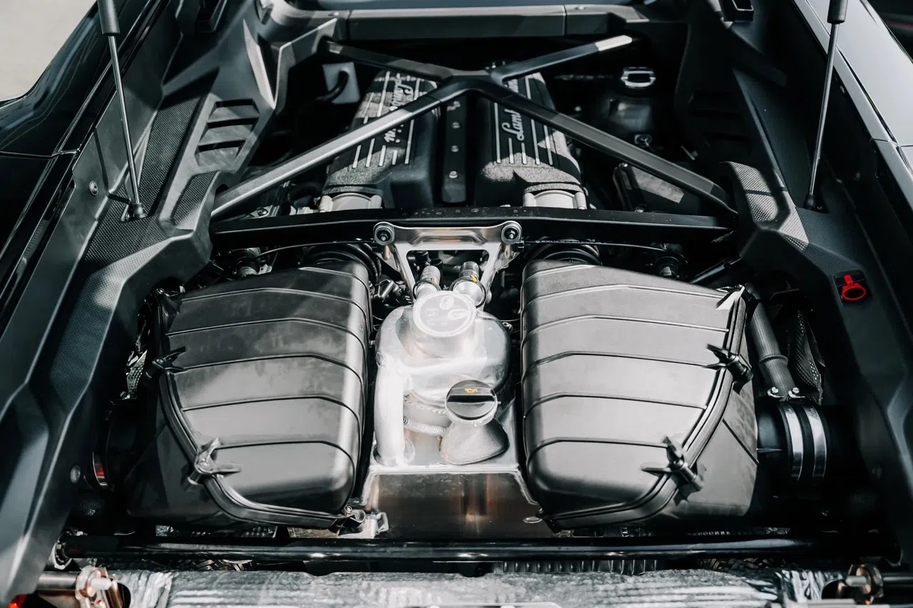 2024 Lamborghini Huracán Tecnica engine