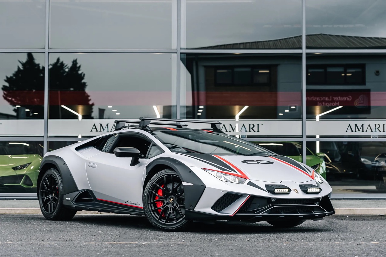 2023 Lamborghini Huracán Sterrato