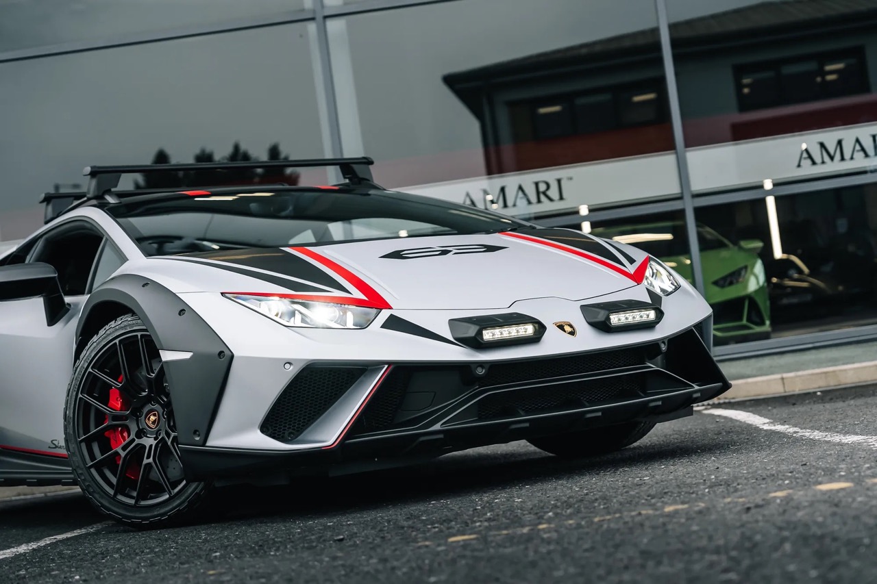 2023 Lamborghini Huracán Sterrato, 16/20