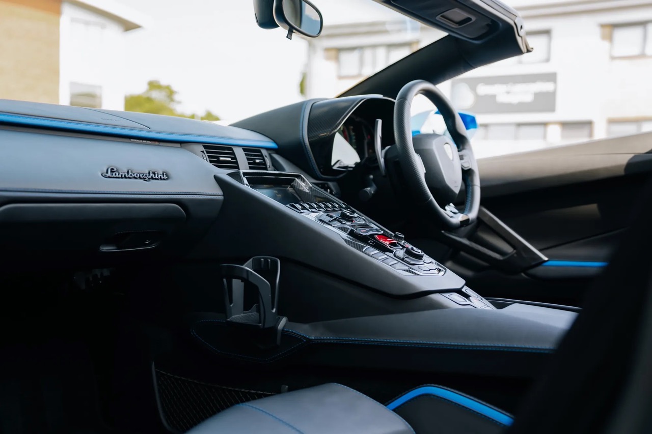 2018 Lamborghini Aventador S Roadster LP 740-4, 4/20