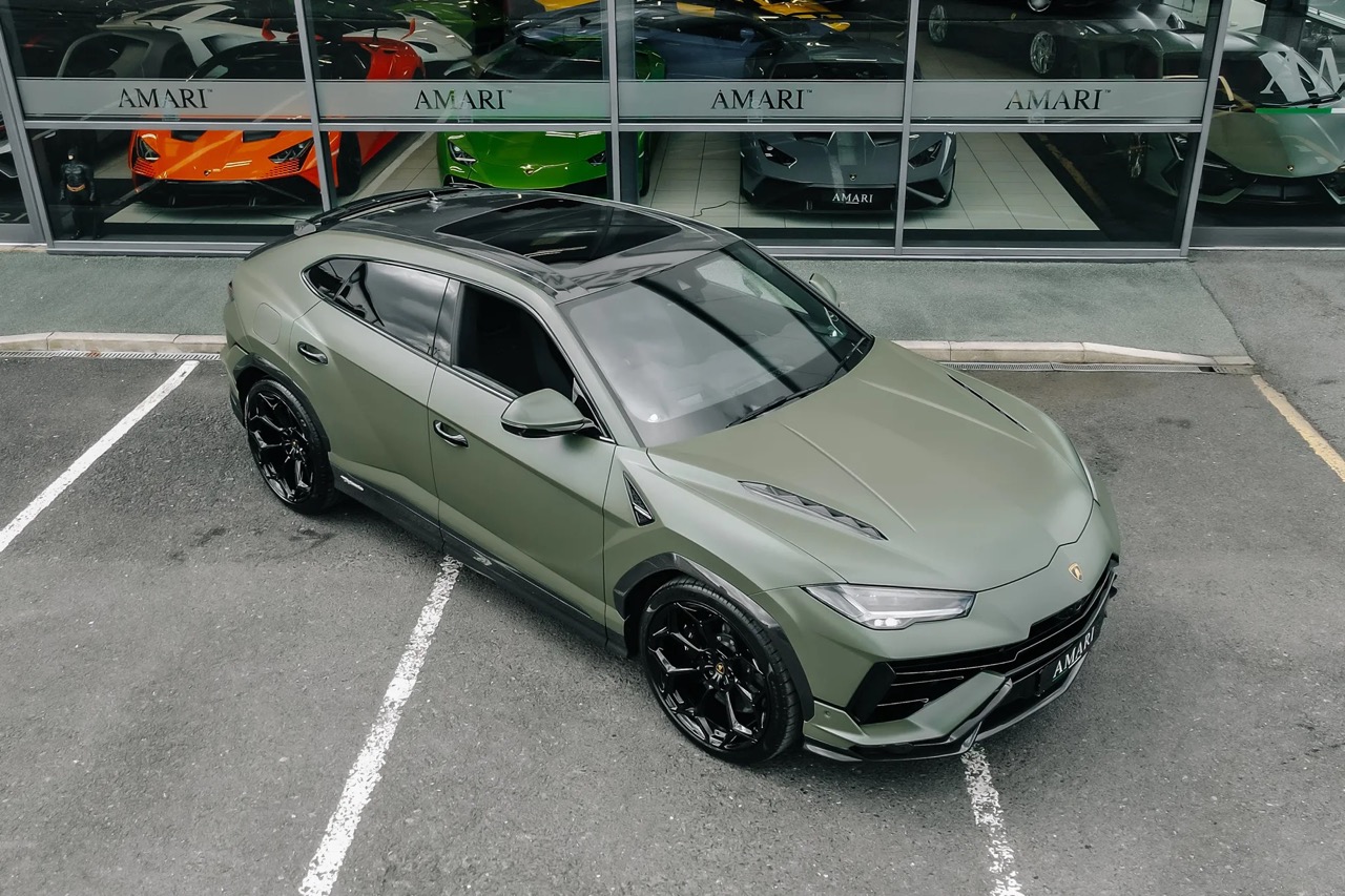 2024 Lamborghini Urus Performante, 3/20