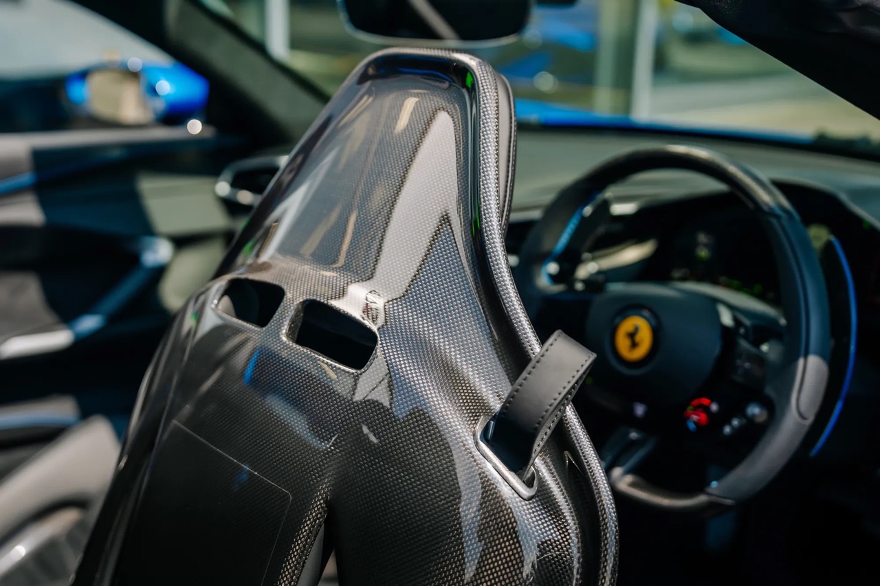 2023 Ferrari 296 GTS, 4/20