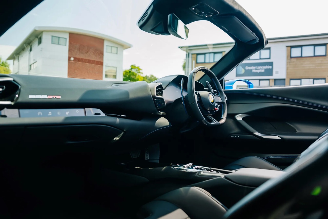 2023 Ferrari 296 GTS, 5/20