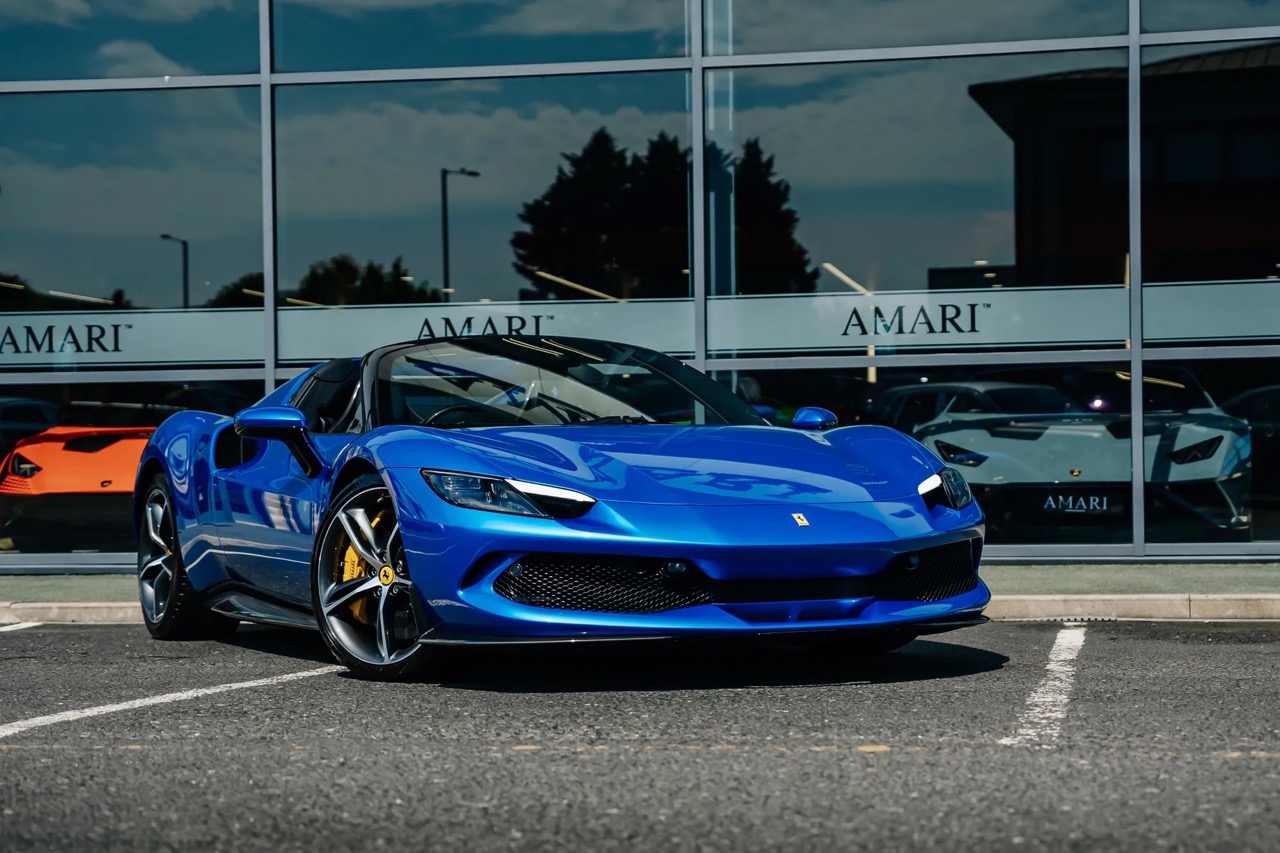 2023 Ferrari 296 GTS, 14/20