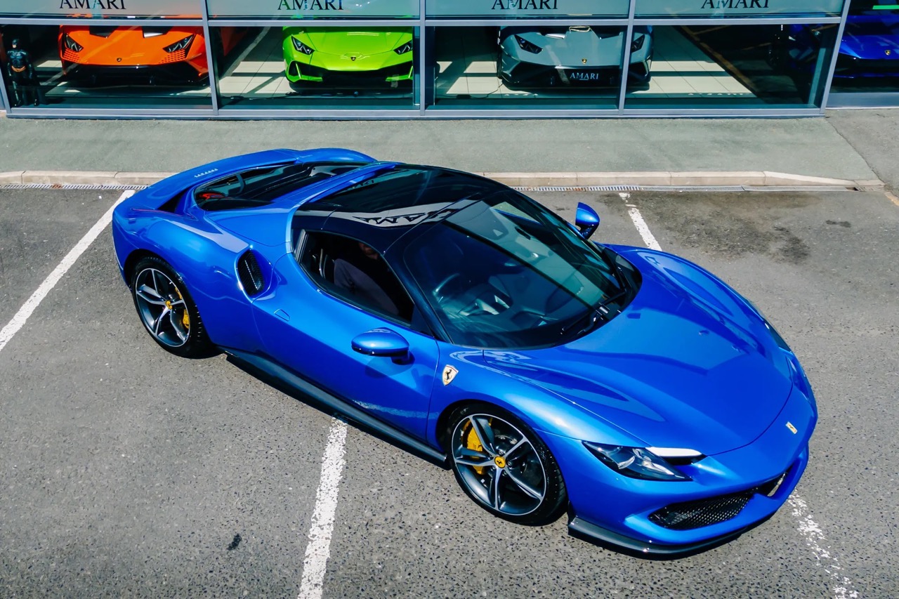 2023 Ferrari 296 GTS, 15/20