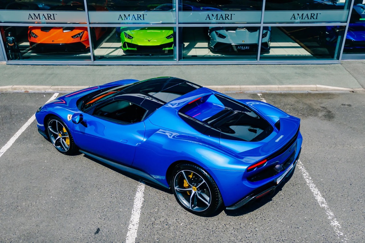 2023 Ferrari 296 GTS, 16/20