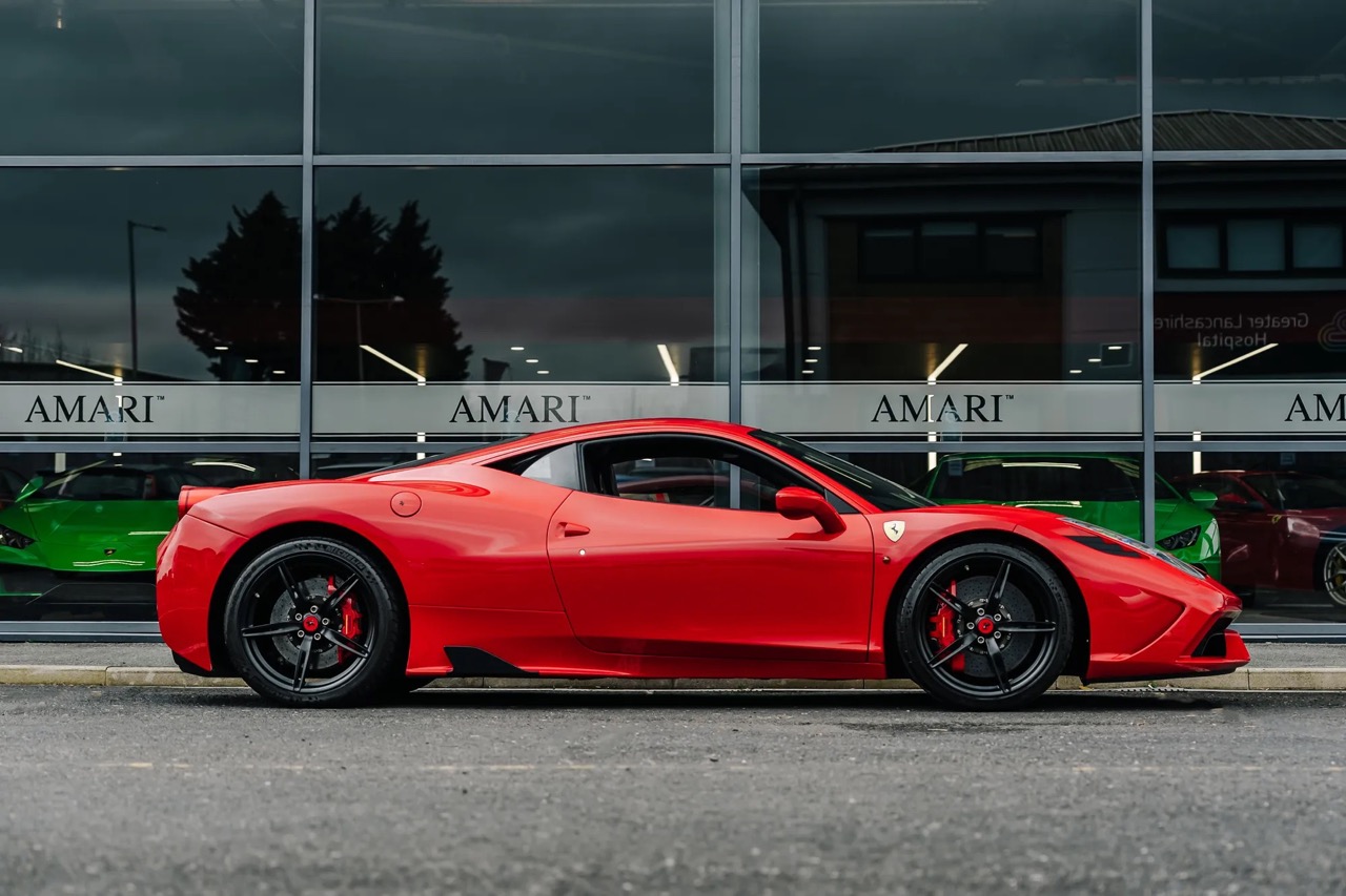 2014 Ferrari 458 Speciale, 2/19