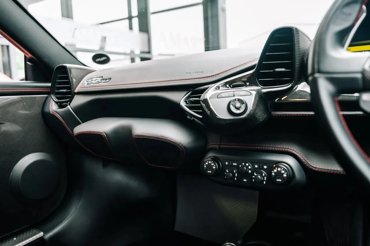 2014 Ferrari 458 Speciale interior