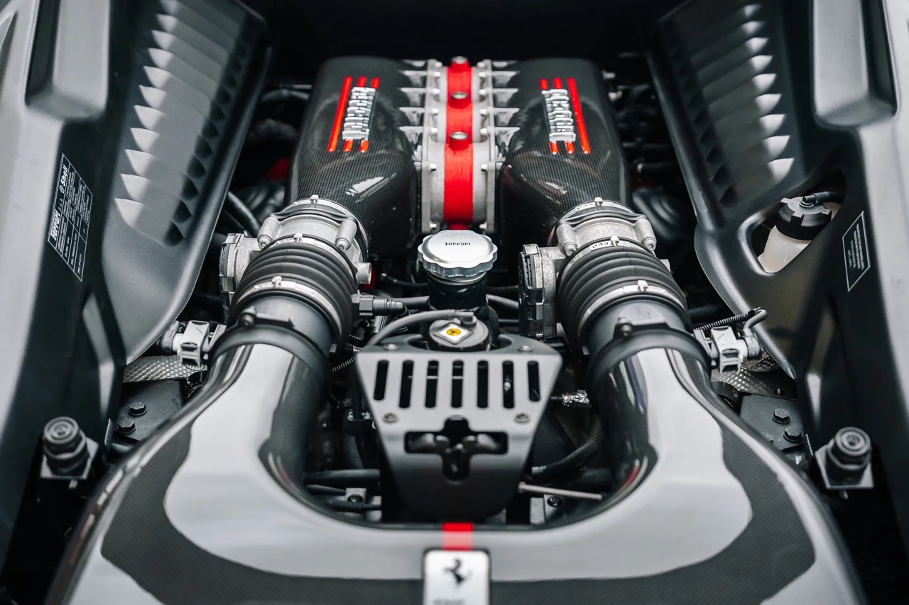 2014 Ferrari 458 Speciale, 17/19