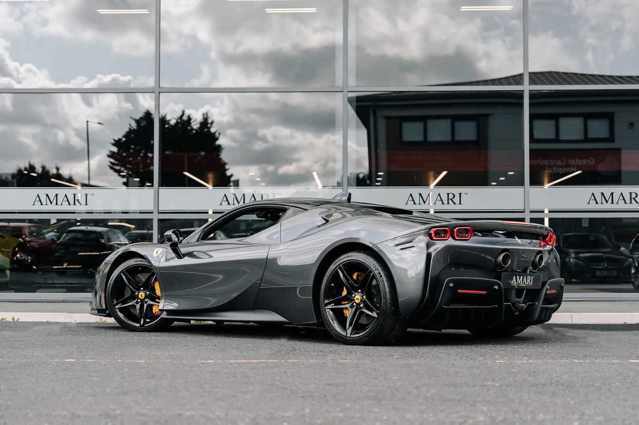 2021 Ferrari SF90 Stradale, 6/20