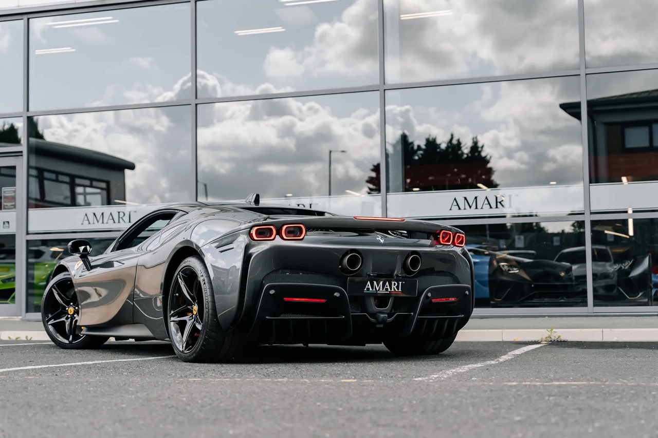 2021 Ferrari SF90 Stradale, 9/20