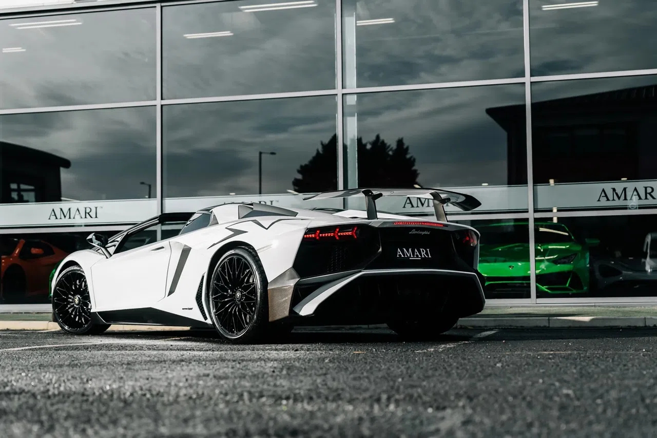 2016 Lamborghini Aventador SV Roadster LP 750-4 for sale, exterior, Bianco Isis