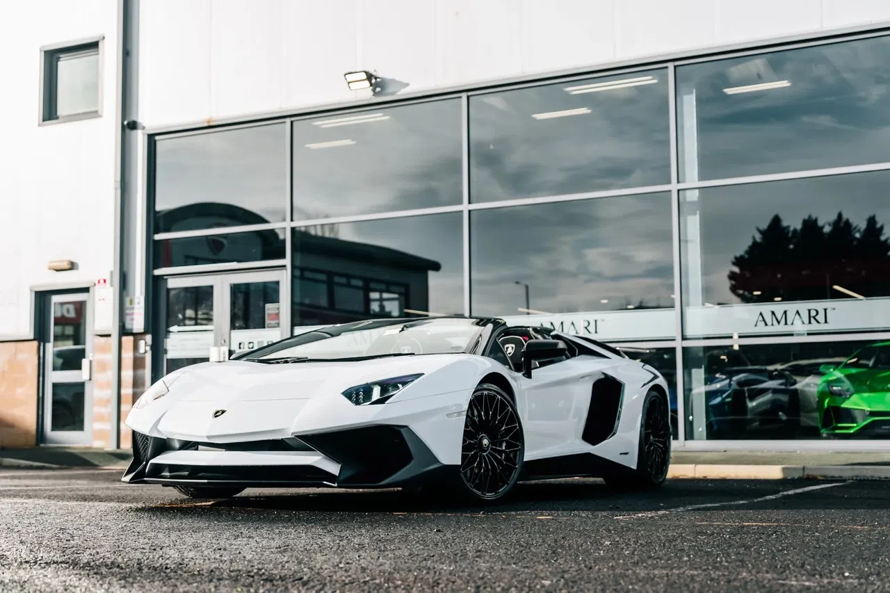 2016 Lamborghini Aventador SV Roadster LP 750-4 for sale, exterior, Bianco Isis