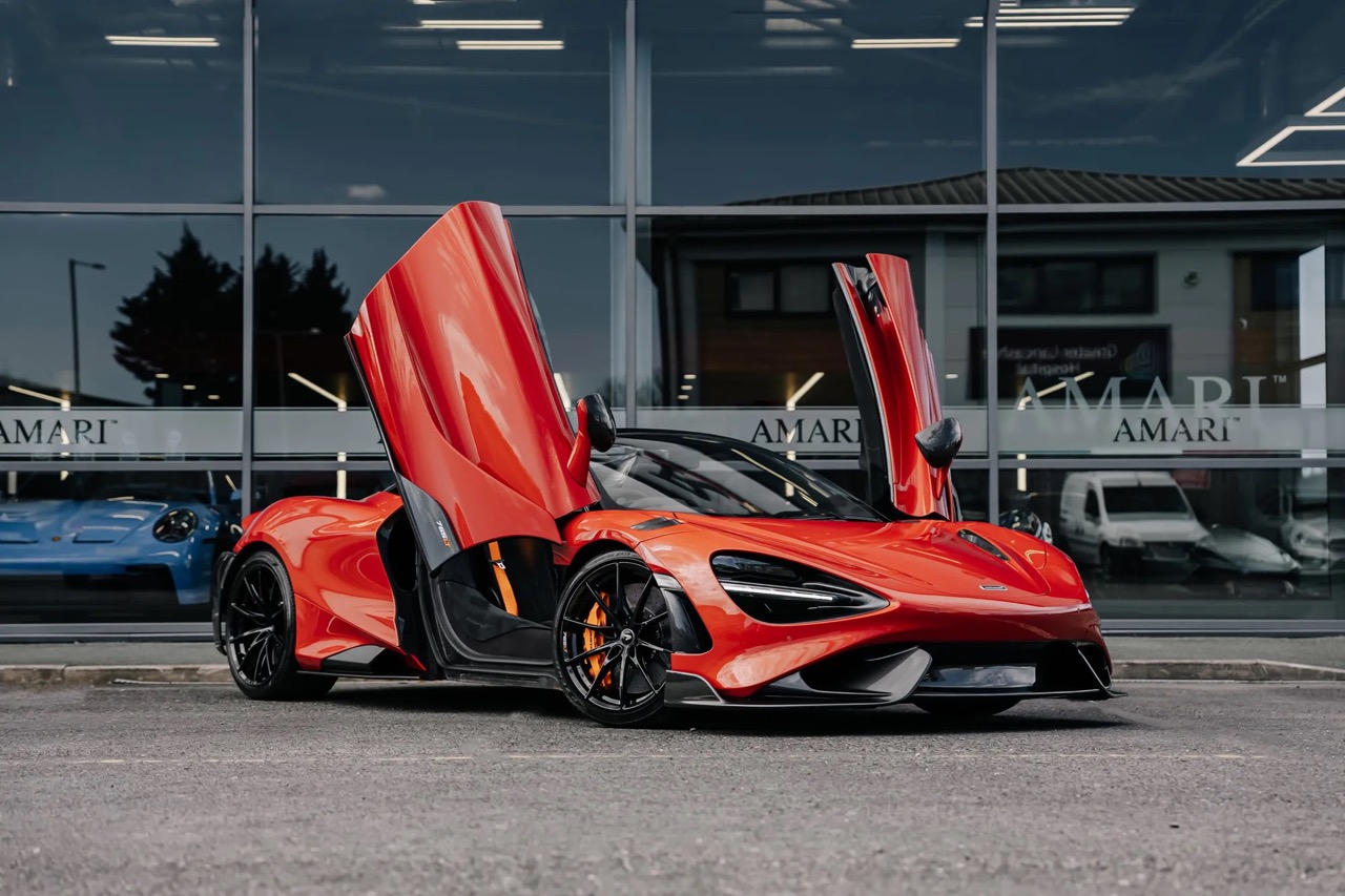 2022 McLaren 765LT Spider